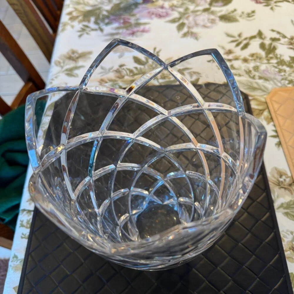 Mikasa Lead Crystal Crescendo Vase 10